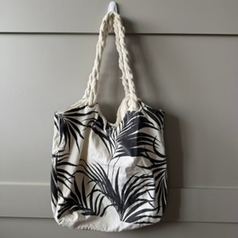 Tropical Paper Garden Tote Bag OS Black Palm Leaves Canvas Beach Hawaiian